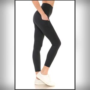 Nylon Lyric Blend Solid Black Premium Active Workout Leggings